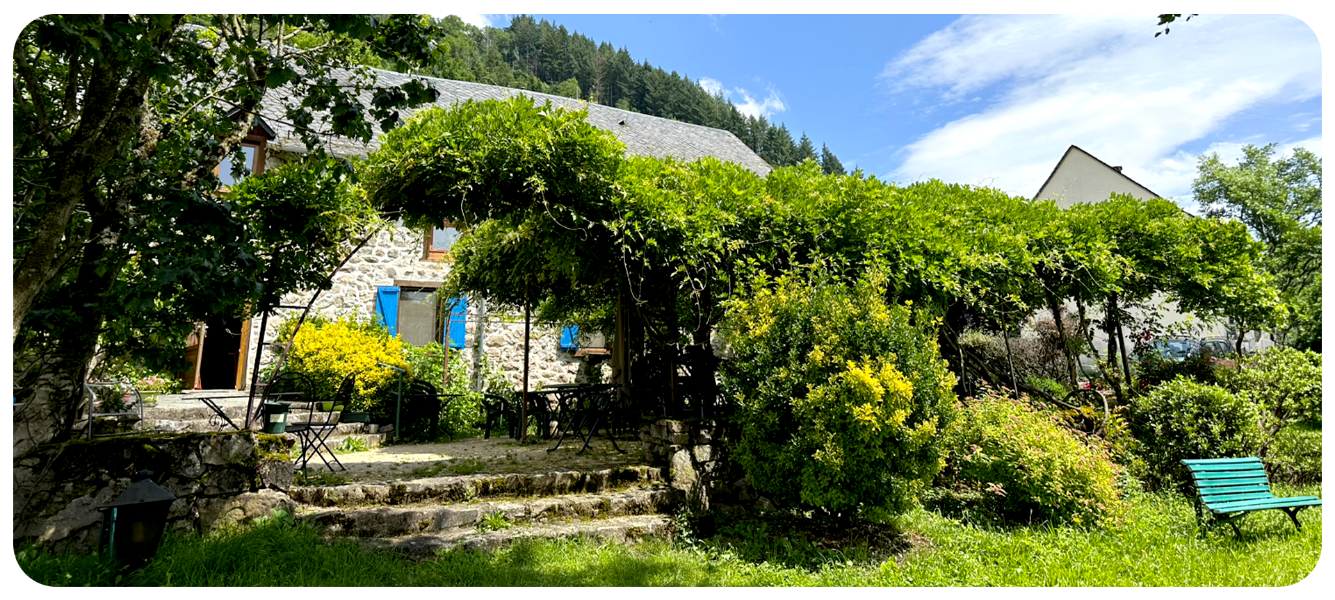 Le Restaurant - La Grange aux Fleurs - Sarran - Restaurant dans le Cantal